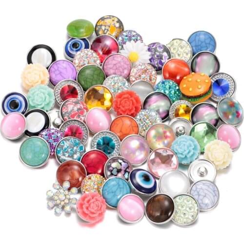 50pcs/lot Mixed Cute Buttons Multi Pattern & Material Charms 18mm Snap Button For DIY Bracelet Snaps Jewelry KZHM003