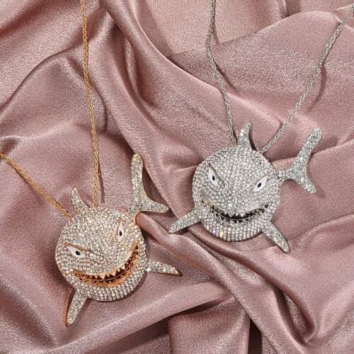 Exaggerated Hiphop Oversize Shark Pendant Necklace for Women Bling Bling Rhinestone Unusual Metal Animal Necklace Party Jewelry