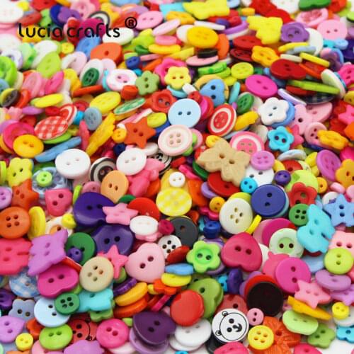 SALE! Mix Shape 6-18mm DIY Cartoon Buttons Plastic Wooden Buttons Garment Sewing Material E0403