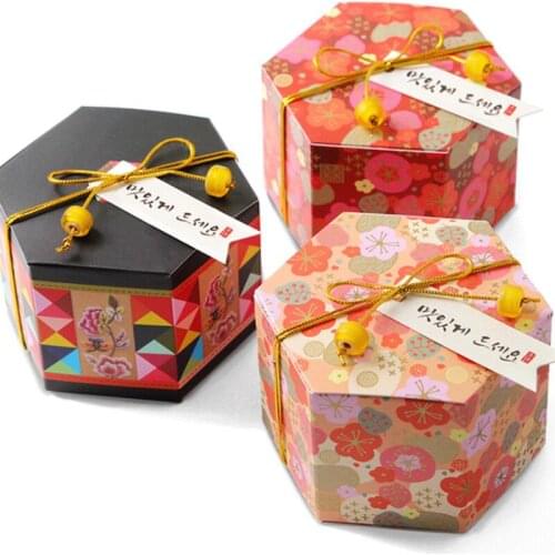 6 patterns Hexagon Plum Blossom Cherry Flower Pattern Paper Candy Box Wedding Favor And Gift Party Decoration LX9377
