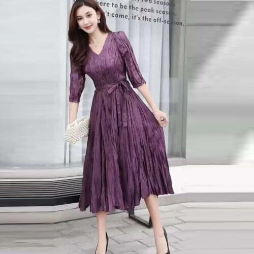 Sanzhai pleated womens dress spring summer 2020 new European and American fashion large size slim irregular purple dress