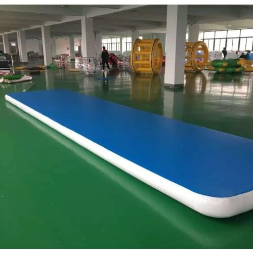 Hot Sale Inflatable Bouncing Mat For Taekwondo Big Size Inflatable Gym Mat 6M Air Track Mats With Pump Blue Color Air Floor