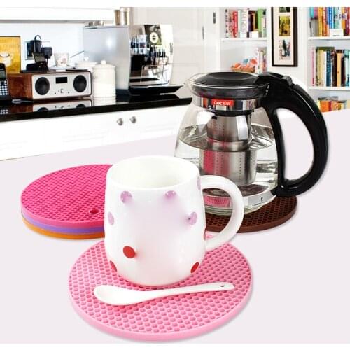 Insulation Pad Non-slip Silicone Mat Placemat Bowl Drink Coasters Cup Drinks Holder Mat Tableware Kitchen Accessory