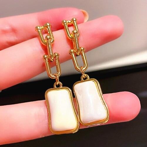 Korean Personality Geometric Design Long Earrings Fashion New Trendy Women Earring Irregular Acrylic Pearls Dangle Jewelry Gold