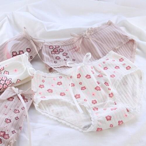 Womens Underwear With Lace Edge Long Bow Thread Seamless Underwear Cotton Crotch Buttock Middle Waist Printing Kawaii Lingerie