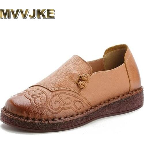 MVVJKEVintageHandmade Slip On Casual Loafers Women Flat shoes Round Toe Embroidery Flats Women Moccasins Autumn Ladies ShoesE111