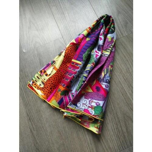 2019 new arrival fashion classic leopard pattern 100% silk scarf 90*90 cm square shawl twill wrap for women free shipping