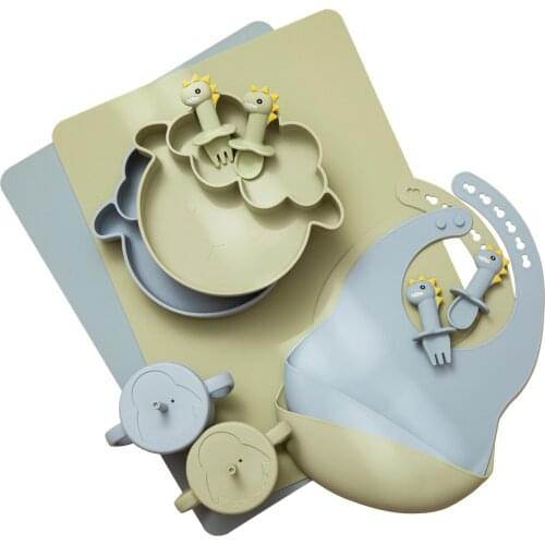 Baby Feeding Tableware 6PCS Food Grade Silicone Plate Bib Placemat Dinosaur Spoon Feeding Cup Set BPA Free Newborn Supplies