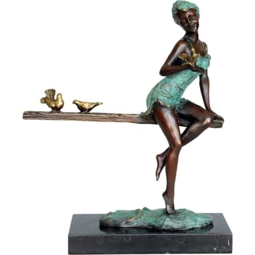 Lady Feeding Birds Bronze Sculpture Loving Female Statue Green Marble Base Garden Yard Interior Decor Modern Art