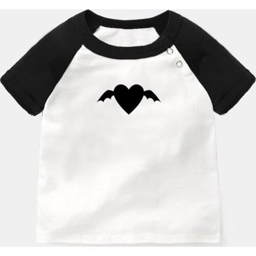 Happy Halloween Black Bat Free Love Heart Design Newborn Baby T-shirts Toddler Graphic Raglan Color Short Sleeve Tee Tops