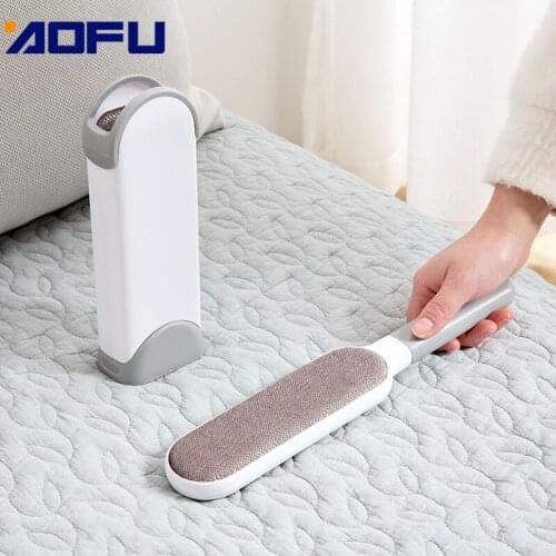 Pet hair removal brush fur cleaning brush dust removal tool sofa Dust Pet Hair Cats Static Portable Brush Clothes Cleaning