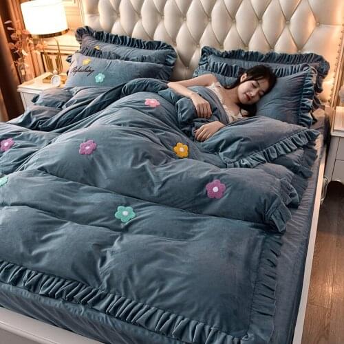 Four-piece set of home textile gray-blue coral velvet duvet cover