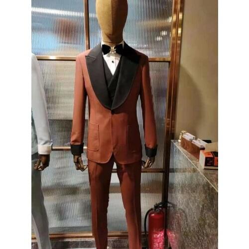 2021 Latest design luxury wedding suits for men black round pointed lapel groom slim fit party formal Blazer the one and only