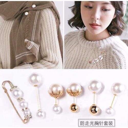 Peiwen Brooches