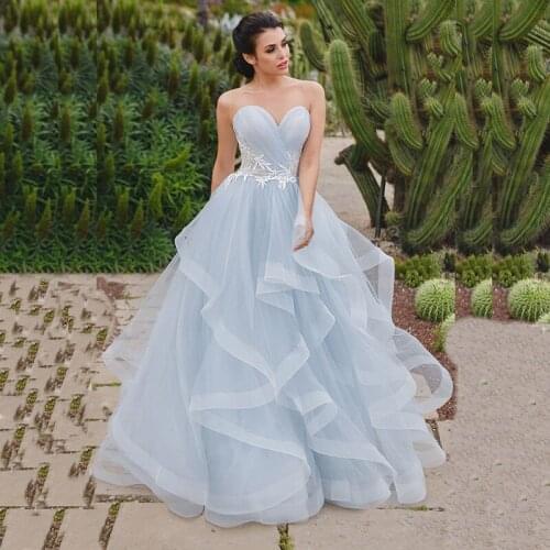 2021 New Gorgeous Dusty Blue Prom Party Gowns Long Sweetheart Lace Up Back Tiered Ruffles Skirt Wedding Party Dresses Appliqued