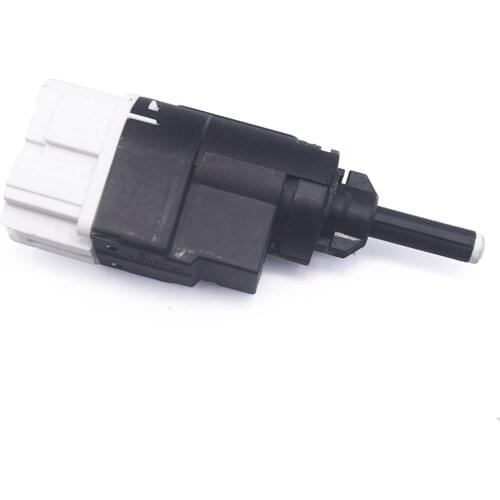 4Pin Stop Light Switch for Dacia Logan Sandero Lada Largus Kasten Renault Captur Clio 253206170R 25 32 061 70R