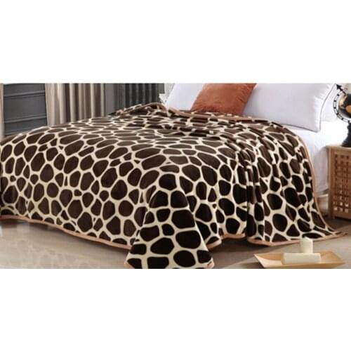 High Density Thicken Soft Flannel Blanket 4 size sofa bed sheet 8 designs Plaid double side sprin Winter thick warm blanket