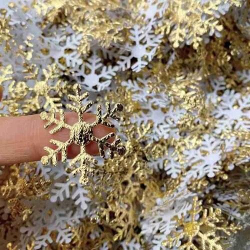 300pcs Snowflakes Christmas Decoration Merry Xmas Tree Hanging Ornament Garden Wedding Party Supplies Snowflakes Christmas Decor