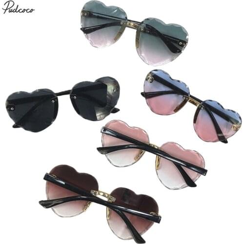 2020 Kids Toddler Peach Heart Shape Sunglasses Summer Sweet UV Protection Frameless Vintage Sun Glass for Children Boys Girls