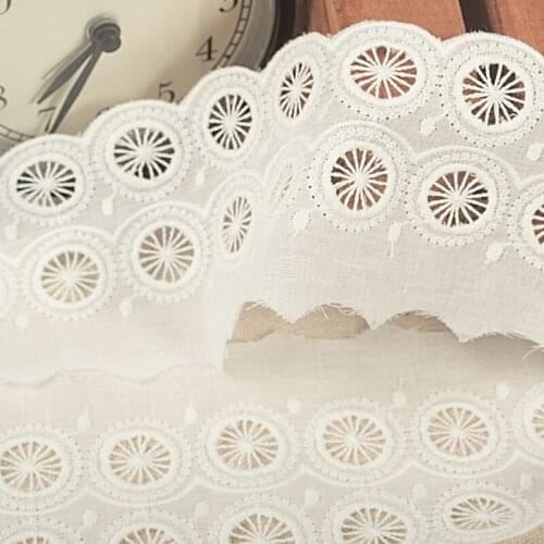 Free Shipping Exquisite Vintage Cutout Cotton Cloth Round Embroidery Lace Trim Lace Fabric Width 6.5cm 5Yds/lot