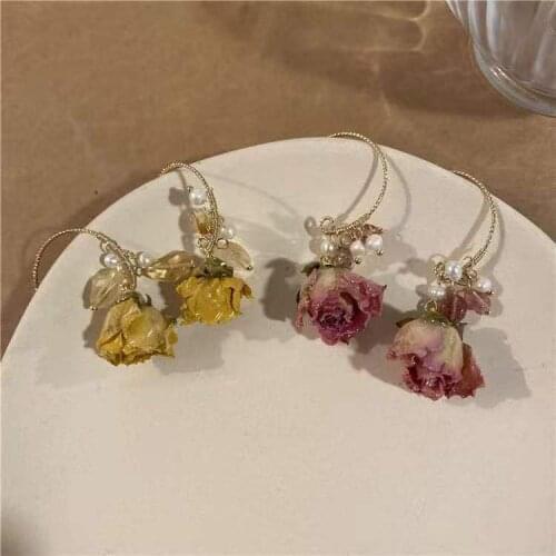 Immortal flower design natural pearl earrings ins retro flower freshwater pearl earrings