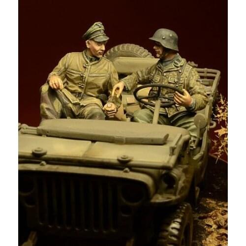 1/35 Resin Figures Model Kits WWII German Jeep crew 2 figure Unassambled Unpainted