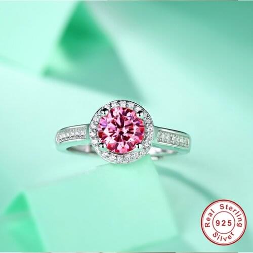 Geoki Luxury 925 Sterling Silver Passed Diamond Test Round Perfect Cut 1 Ct Pink Moissanite Wedding Ring Women Adjustable Size