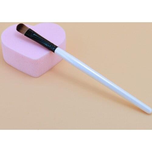 Bisturizer Goods For Beauty And Health