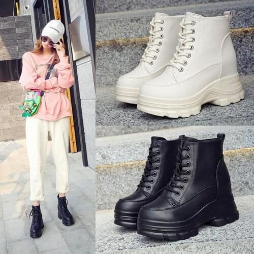 Winter 2020 new fashion ladies Martin boots thick-soled all-match casual shoes