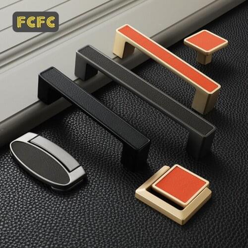 FCFC Zinc Alloy Leather Handles Luxury Furniture Gold Drawer Cabinet Handle Solid Leather Cabinet Door Pulls Knobs Hardware