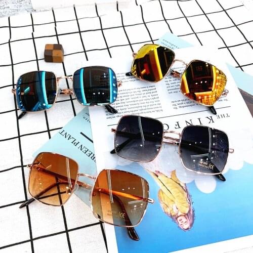New Square Kids Sunglasses fashion kid girl boy Thin border Child sun glasses Tinted color Frame outdoor children sunglasses
