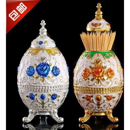 Toothpick cylinder European style creative living room metal restaurant top-grade hand pressure automatic Russian retro toothpic