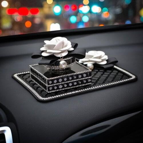 Bling Rhinestone Car Air Freshener Rose Flower Dashboard Perfume Holder Crystal Camellia Car Fragrance Diffusers Decor For Women