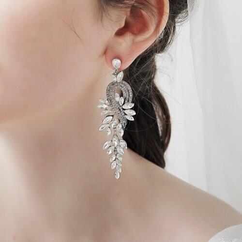 A pair Long Earrings Elegant Retro Rhinestone Costume Jewelry Set for Daily Wedding Prom Anniversary LB