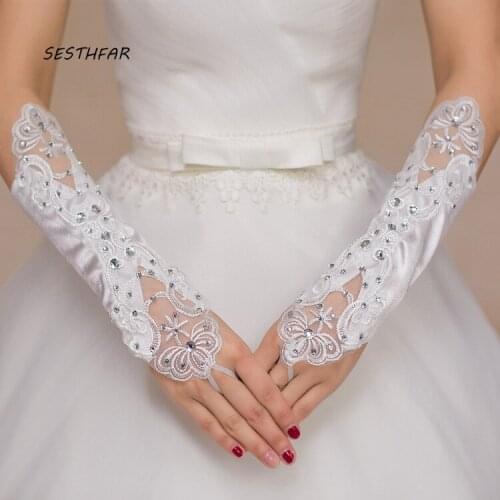 Bridal Gloves Lace Princess With Beaded Fashion Female Long Design Wedding Dresses Gloves Wedding Accessories ST08
