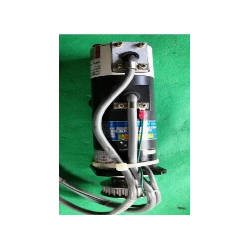 R511B-012WL8 servo motor , used in good condition . 80% appearance new , good working , free shipping