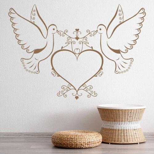 Love Birds Wall Decal Doves Heart Vinyl Door Window Sticker Romantic Couple Bedroom Living Room Home Decor Creative Mural M984