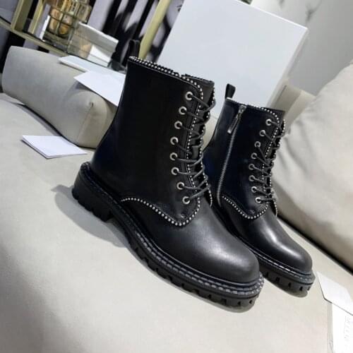 Shoes Women Autumn New Genuine Leather Platform Motorcycle Boots Pearls Lace-Up Designer Shoes Round Toe Zipper Botas Femininas