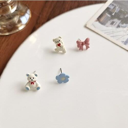S925 Needle Cartoon bear fresh cute flowers asymmetric metal fun earrings for women