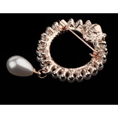 Vintage Round Circle Brooch Pin Crystal Rhinestone Pearl Broach Wedding