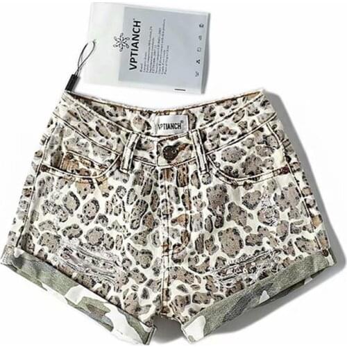 Leopard Print Denim Shorts Women Pocket Hole High waist Jeans Shorts Streetwear Summer Fashion Loose Wide leg Short Pants Jeans
