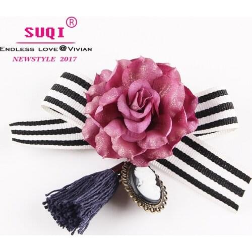 Vintage Rose Striped Ribbon Bow Queen Cameo Tassels Elegant Party Brooch for Women Birthday Christmas Gifts