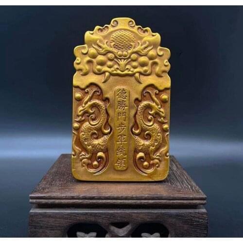 Qing Dynasty gold medal Desheng men Bu Jun commander red gold token ornaments, ancient court interior gold medal military order