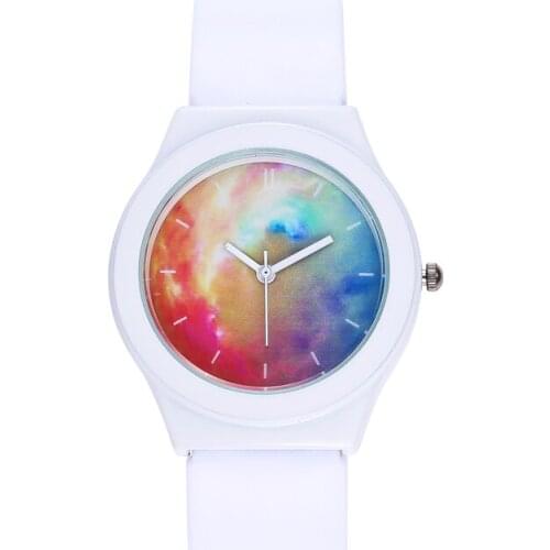 Hot Selling Watches Women Fashion Starry Sky Leather Band Analog Quartz Round Wrist Watch Waterproof Clock Montre Femme