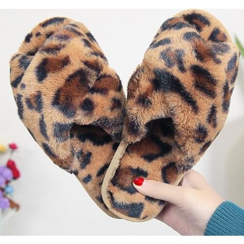 Fluffy slippers for women fashion Leopard House slippers woman Super soft massage Female Indoor slippers Non-slip 2020