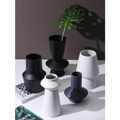 Modern Black White Ceramic Vase Furnishings Art Home Livingroom Desktop Ornaments Crafts Hotel Store Club Accessories Decoration