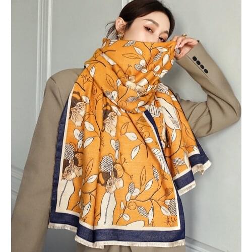 2021 Art Printing Autumn and Winter New Warm Scarf Womens Dual-use Thickened Student Bib Air-conditioned Room Shawl Outside