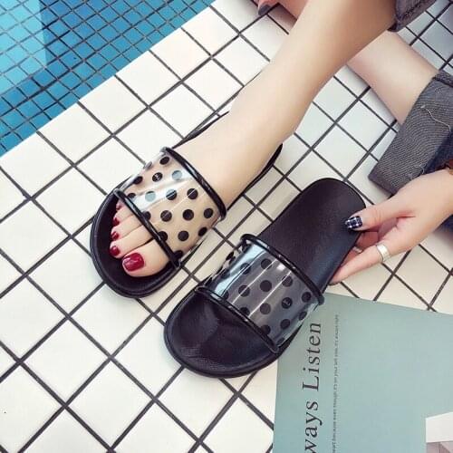 2020 new home female slippers soft bottom non-slip indoor bathroom home child slippers girls seaside beach women sandals