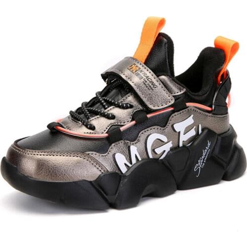 Childrens sports shoes 2021 new fashion basketball sports shoes boys' soft sole comfortable and light childrens casual shoes
