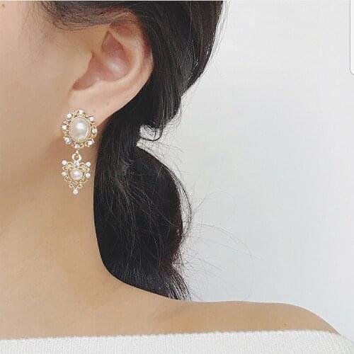 New Korean Earrings Jewelry New Vintage Metal Flower Heart Simulated Pearl Dangle Earrings for Women Fashion Party Temperament